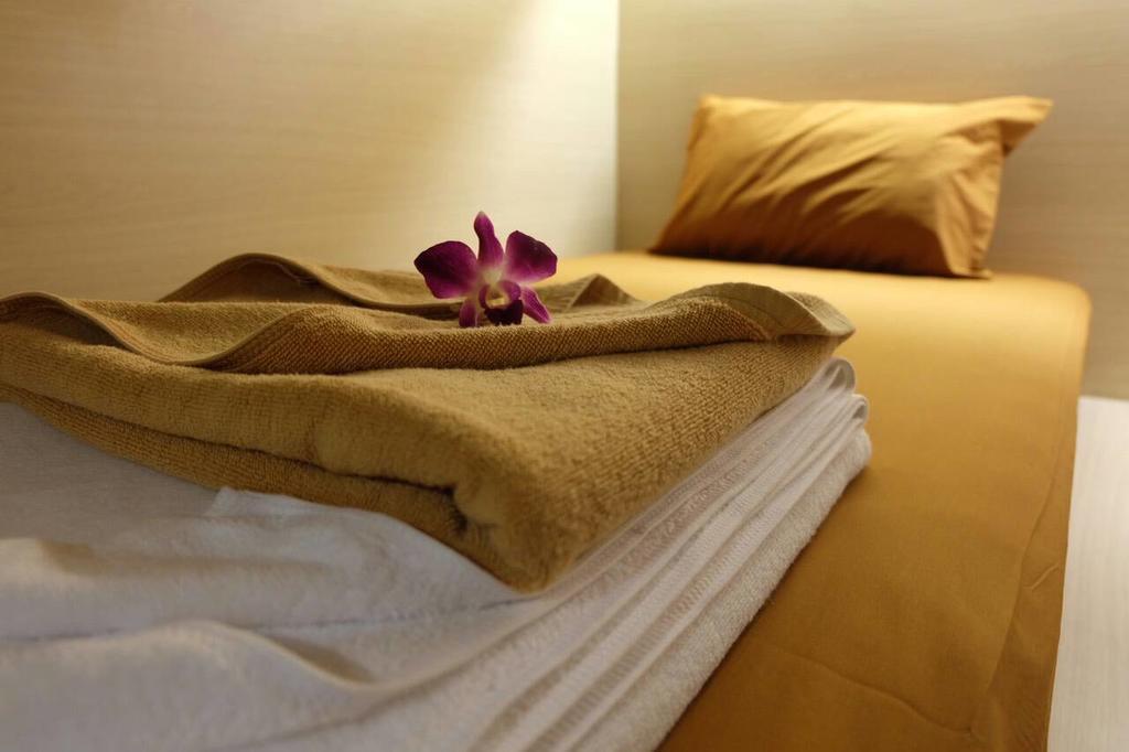 Rockstel Loma Pansiyon Phuket Dış mekan fotoğraf
